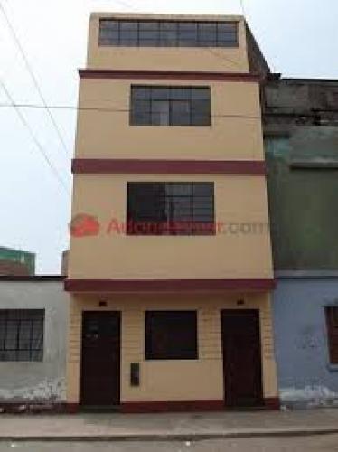 Vendo Casa de 4 pisos límite con Cercado de Lima