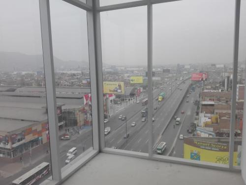 SE ALQUILA OFICINA  DESDE 84 M2