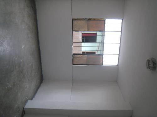 ALQUILO HABITACION EN GAMARRA, LA VICTORIA. PERSONA SOLA