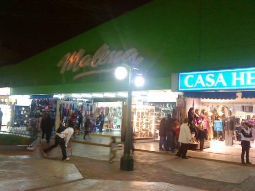 VENDO TIENDA 6M2  EN GALERIA “MALENA” EN MAGDALENA