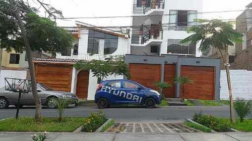 LA MOLINA, URB. PORTADA DEL SOL -  VENDO  DUPLEX 260 M2