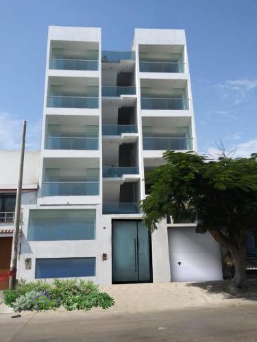 SANTA CATALINA DEPARTAMENTO DE ESTRENOS 