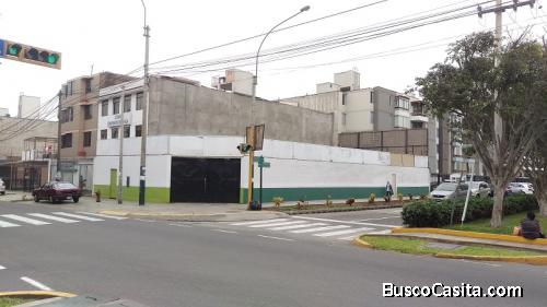 LOCAL COMERCIAL EN VENTA