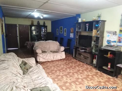 Se vende casa de 160 m2 en Ventanilla - Las Lomas