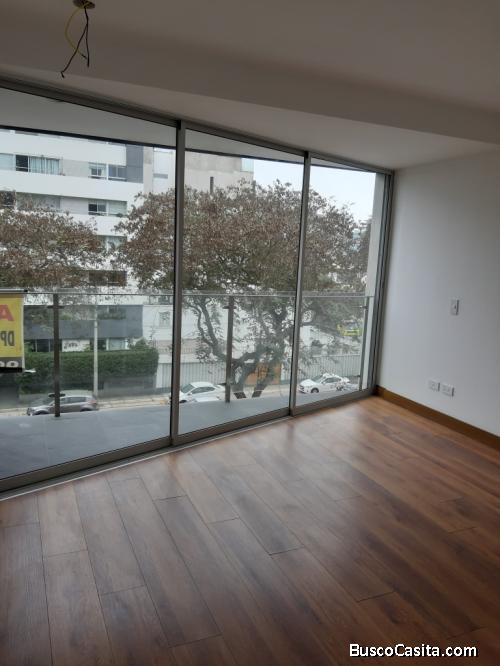 Venta de Departamento Flat de Estreno en Miraflores