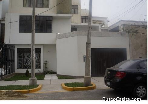 SE VENDE CASA GRANDE 