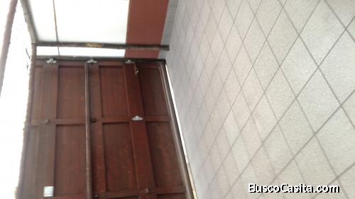 Vendo Oficina  puerta a la calle,apropiado para Empresa. 2 cuadras de Larco y Benavides 