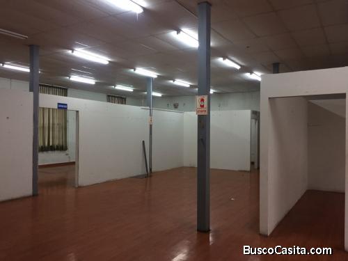 ALQUILO LOCAL COMERCIAL EN BREÑA