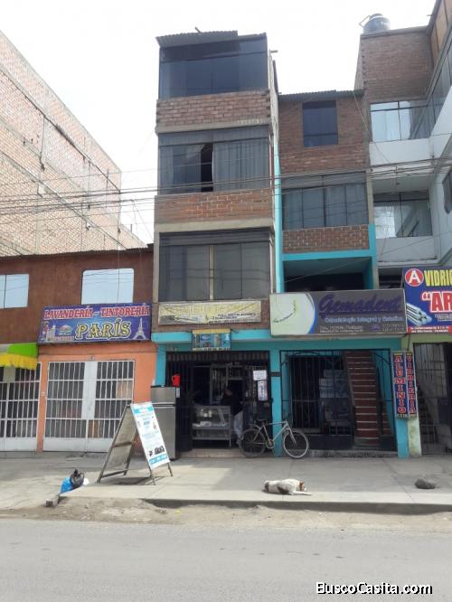 CASA DE 4 PISOS EN VENTA