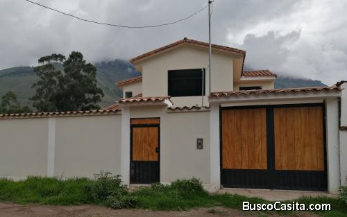 Vendo lindo chalet en Valle Sagrado Cusco (Calca)