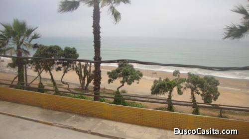 Venta de Casita Frente al Malecón en Magdalena