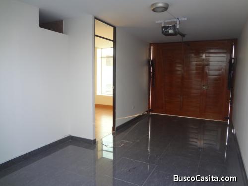 ALQUILER EJECUTIVO... ALQUILO BONITA CASA 1 Piso en DOMUS - NUEVO CHIMBOTE. 