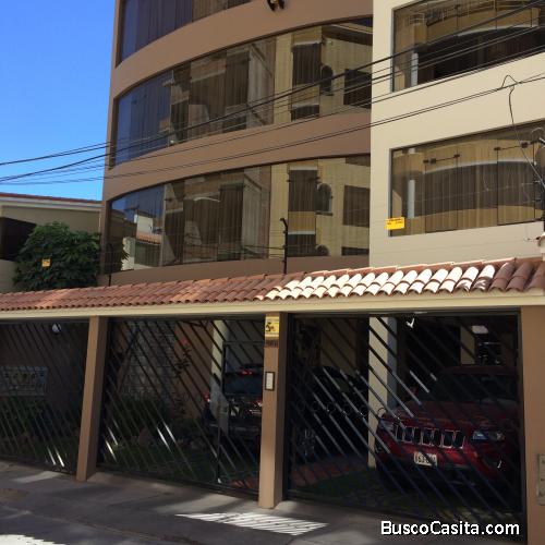Se alquila departamento para ejecutivo en Cayma Arequipa