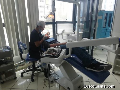 ALQUILO CONSULTORIOS EQUIPADOS Y SIN EQUIPAR EN PLENA AV. BRASIL