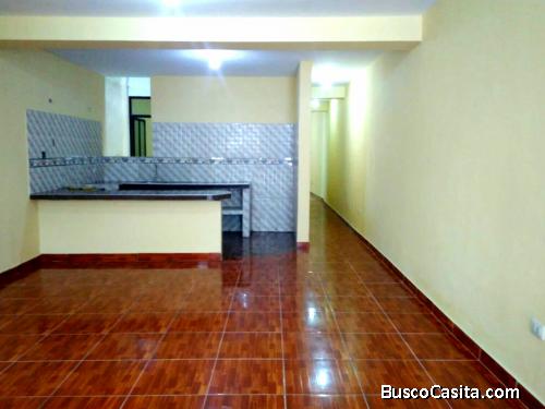 Alquilo departamento en 2do piso en Comas