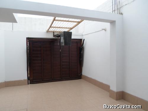 ALQUILO DPTO. 2do.Piso c/COCHERA en Urb. MIGUEL GRAU - CHIMBOTE