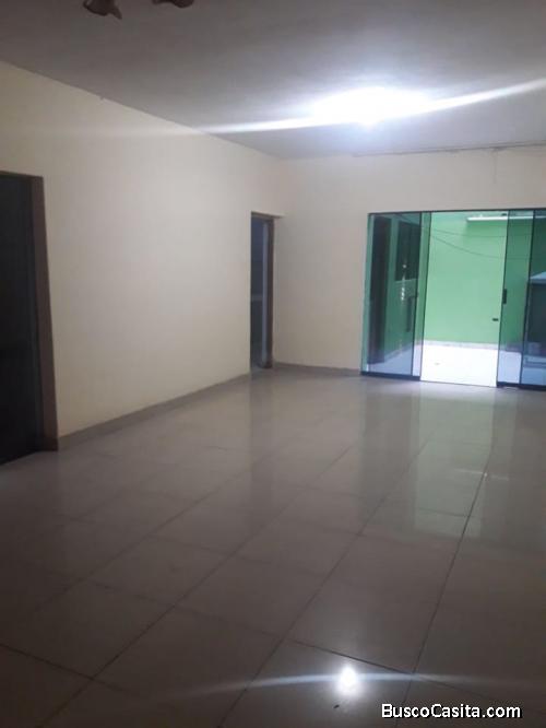 VENDO DÚPLEX EN URB. LA NORIA , precio negociable