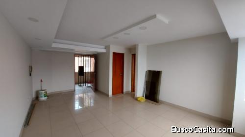 SE ALQUILA MINI DEPARTAMENTO U OFICINA A PUERTA CERRADA