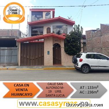 Vendo casa en Urb. Santa Lucia - HUANCAYO