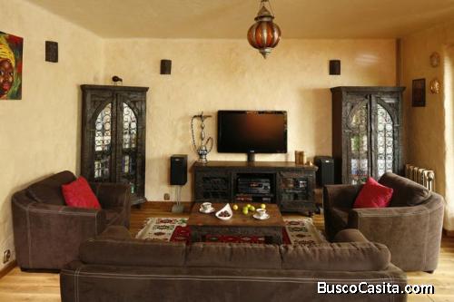 Vendo casa  en La Molina 260 m2. US$ 355,000