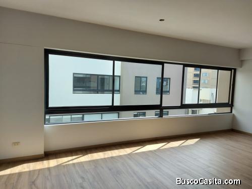 Venta de Penthouse de Estreno en Miraflores