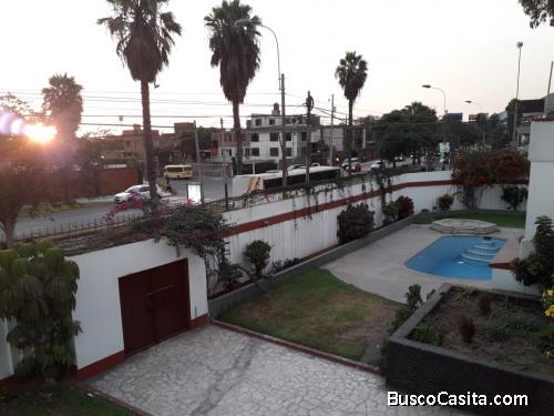 Venta de Casa en La Molina – Camacho