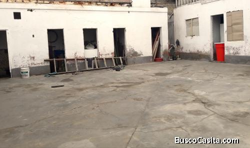 Venta de Casa en Callao de Remate como Terreno