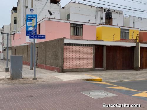 VENTA CASA O TERRENO, ZONIFICACIONMULTIFAMILIAR Y/O COMERCIO LOCAL.