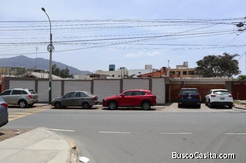 VENDO TERRRENO EN SURCO A PRECIO DE OCASIÓN