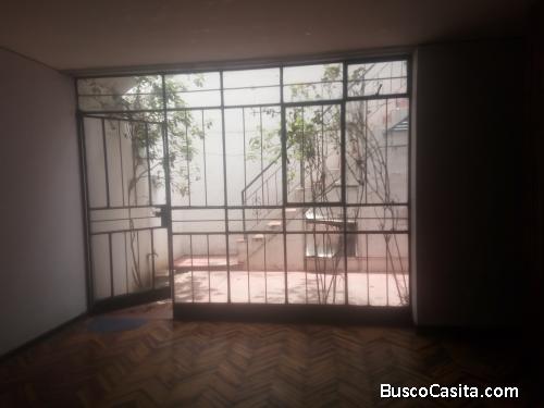 vendo casa zona residencial