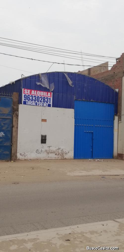 Se Alquila Local Comercial en Av Carlos Izaguirre - SMP