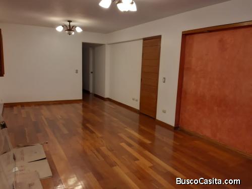 DEPARTAMENTO AL COSTADO DEL PENTAGONITO