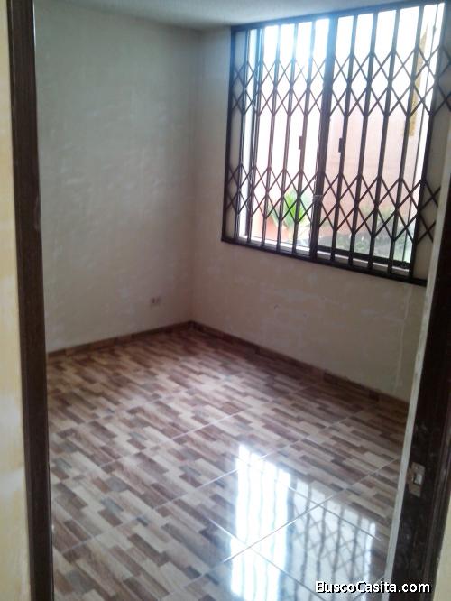 Alquilo Departamento Huertos de Surco con Cochera 03 habitaciones