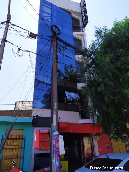 HOSTAL DE 5 PISOS – ALCALÁ CHICAGO