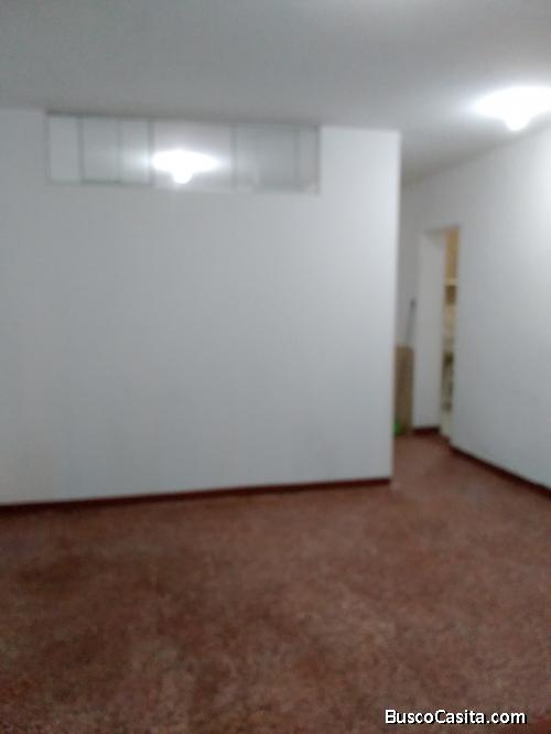 ALQUILO DEPARTAMENTO EN PRIMER PISO EL DISTRITO DE COMAS