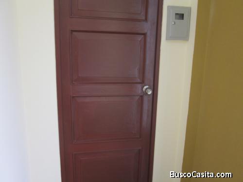 ALQUILO A DAMAS MINI-DPTO NUEVO EN BUENA ZONA