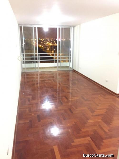 DEPARTAMENTO EN SURCO, EXCELENTE UBICACIÓN. GRANDE Y ESPACIOSO