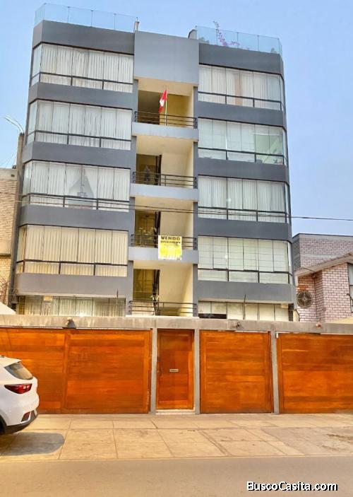 Remato Depa San Borja 3 dormitorios + estacionamiento Pentagonito