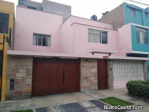 HERMOSA CASA LISTA PARA HABITAR  ZONA RESIDENCIAL 