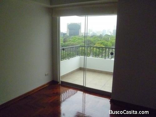 alquilo departamento de 86m2 con estacionamiento y deposito de 6m2