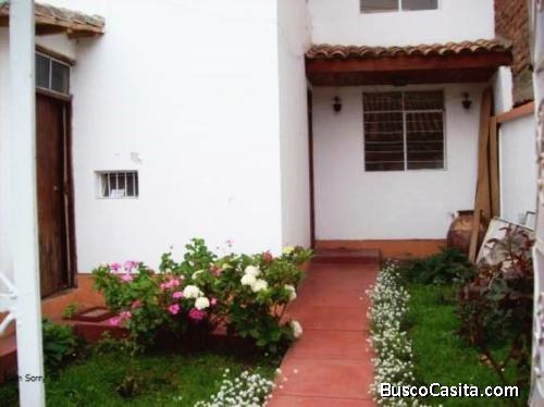 CASA EN REMATE EN CUSCO EN ZONA RESIDENCIAL FRENTE A URB. MAGISTERIO
