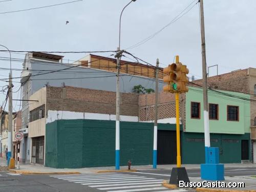 CASA O 3 DEPARTAMENTOS A UNA CUADRA DEL REAL FELIPE CALLAO