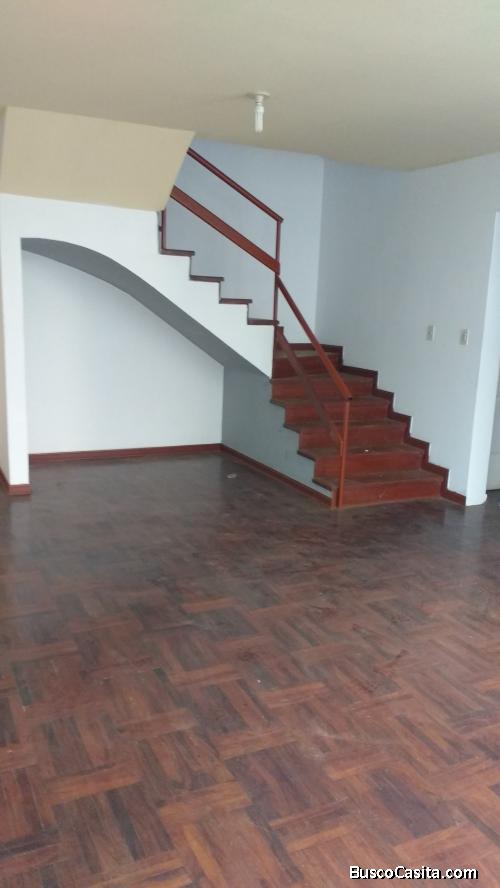 DEPARTAMENTO TRIPLEX BALNEARIO LA PUNTA