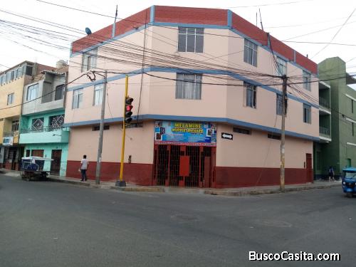 VENDO CASA EN BARRANCA, ZONA COMERCIAL