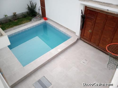 Hermosa casa de Dos Plantas en Cieneguilla con Piscina y Cochera