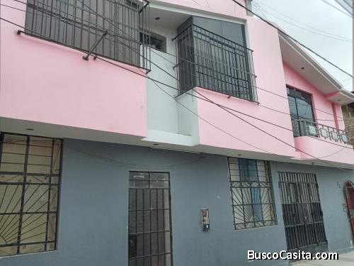 CASA EN VENTA EN HUARAL 3 PISOS POR VIAJE ¡OCASIÓN! 