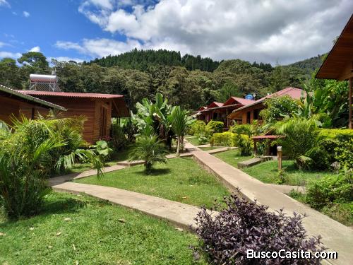 Lodge en venta Oxapampa-Perú
