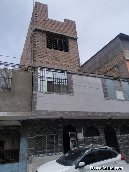 OCASION CASA DE 3 PISOS EN VENTA - RIMAC