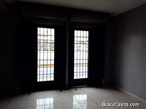 Local Comercial En Alquiler Independencia