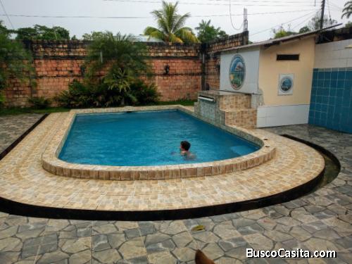Iquitos Apartamento estreno con piscina cochera